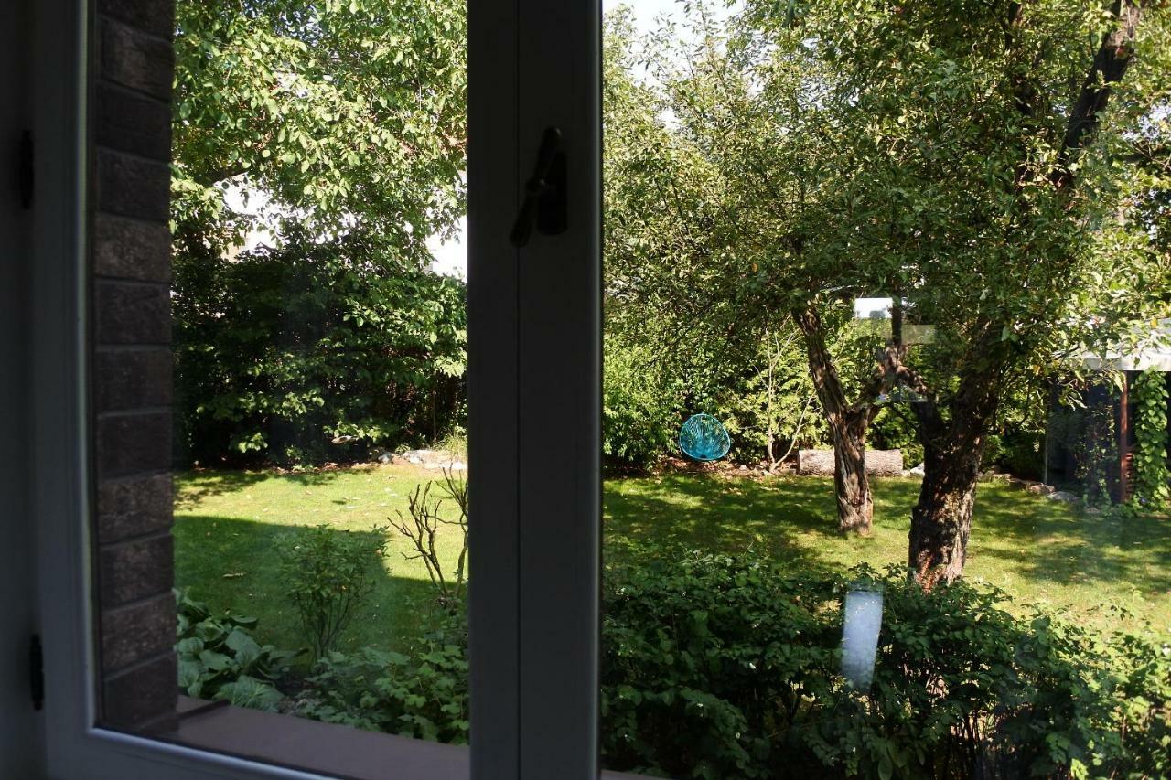 APARTMÁN V ZAHRADĚ PRAHA TROJA - APARTMENT IN THE GARDEN PRAGUE Troja Praga Exterior foto