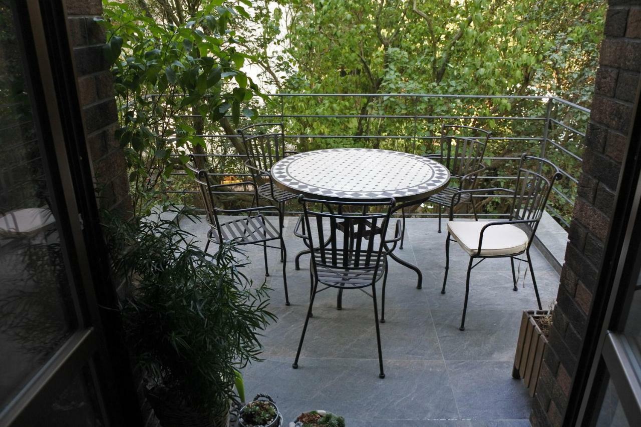 APARTMÁN V ZAHRADĚ PRAHA TROJA - APARTMENT IN THE GARDEN PRAGUE Troja Praga Exterior foto
