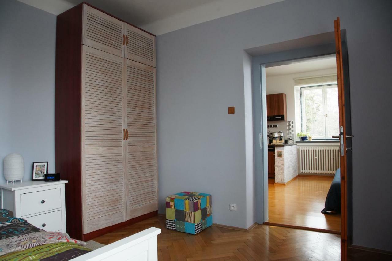 APARTMÁN V ZAHRADĚ PRAHA TROJA - APARTMENT IN THE GARDEN PRAGUE Troja Praga Exterior foto
